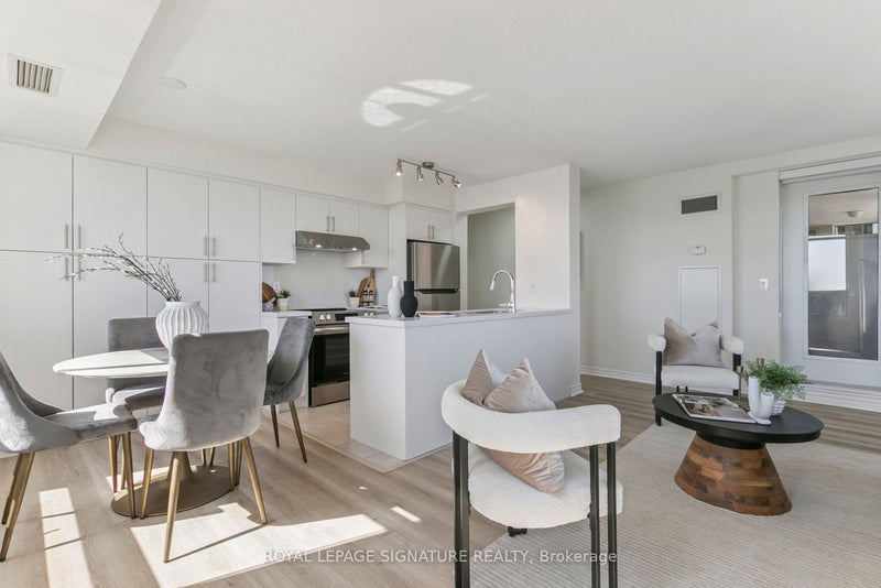 1307 - 18 KENASTON GARDENS Toronto (Bayview Village), Ontario M2K3C7