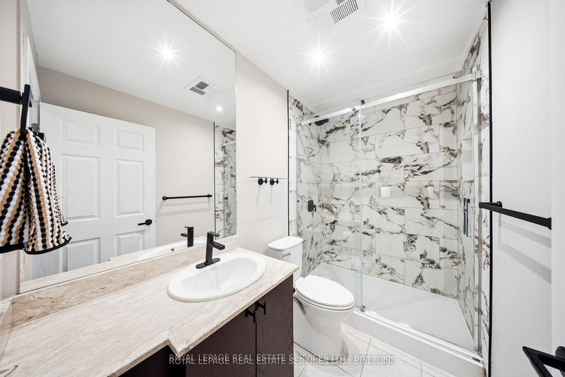 1509 - 33 ELLEN STREET Barrie (City Centre), Ontario L4N6E9