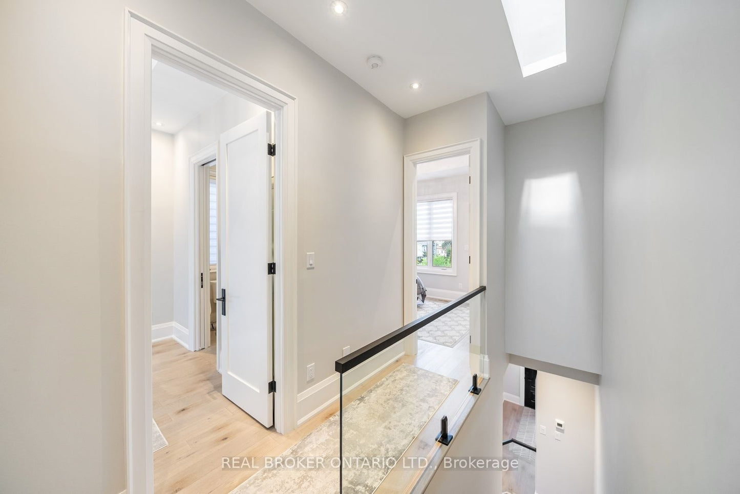 172-174 VICTORIA STREET Newmarket (Central Newmarket), Ontario L3Y4E1