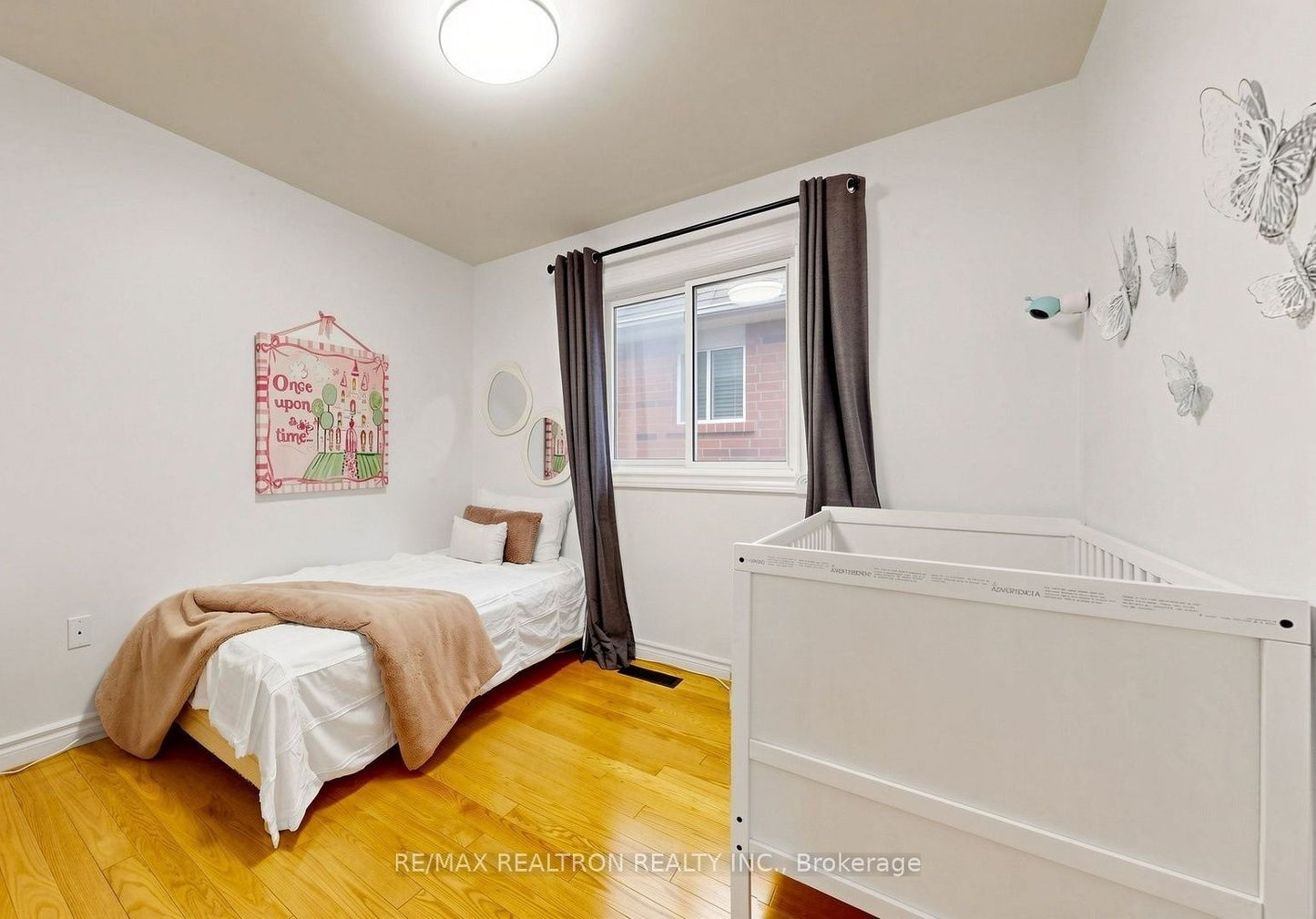 21 BELVIA DRIVE Vaughan (Patterson), Ontario L4K5J6