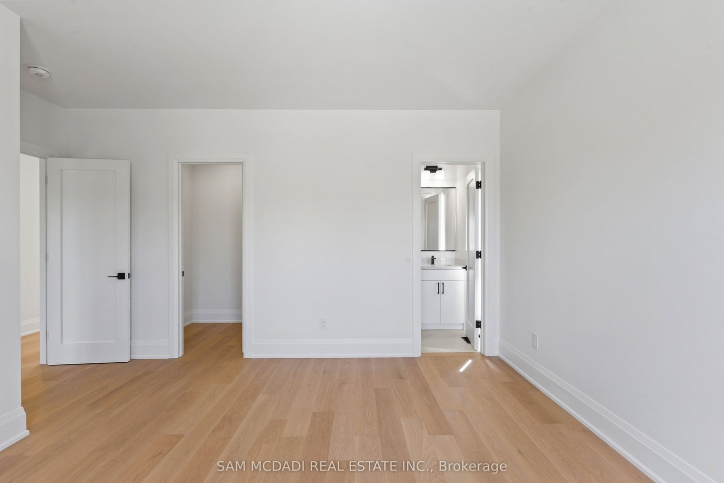 2350 EIGHTH LINE Oakville (WC Wedgewood Creek), Ontario L6H7E6