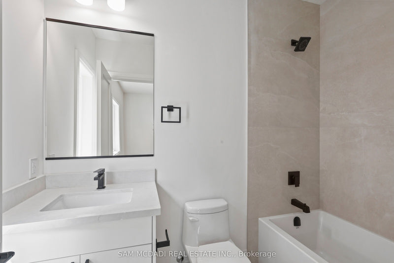 2350 EIGHTH LINE Oakville (WC Wedgewood Creek), Ontario L6H7E6