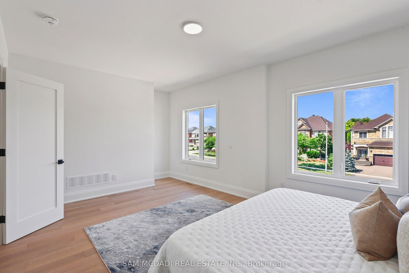 2350 EIGHTH LINE Oakville (WC Wedgewood Creek), Ontario L6H7E6