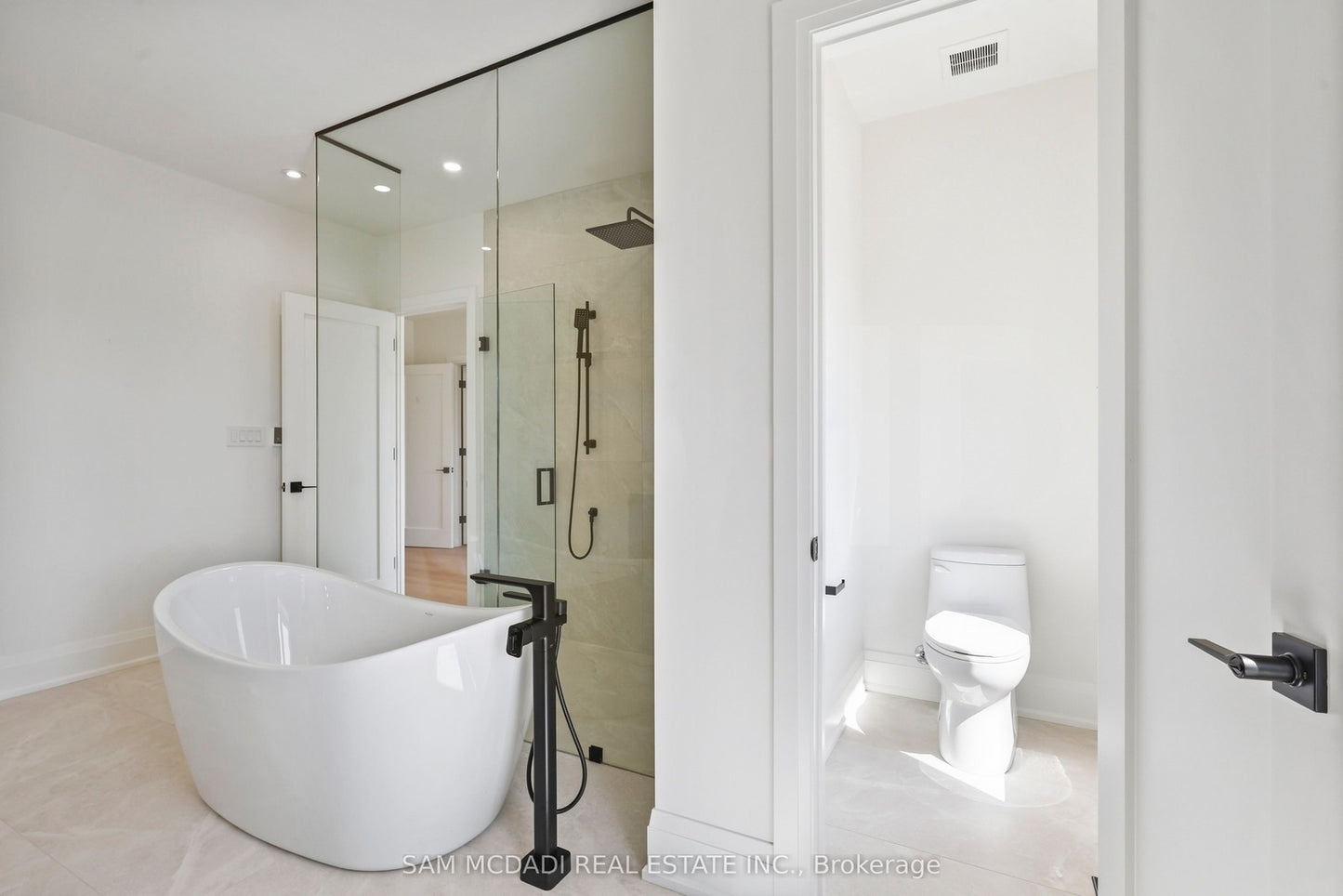 2350 EIGHTH LINE Oakville (WC Wedgewood Creek), Ontario L6H7E6