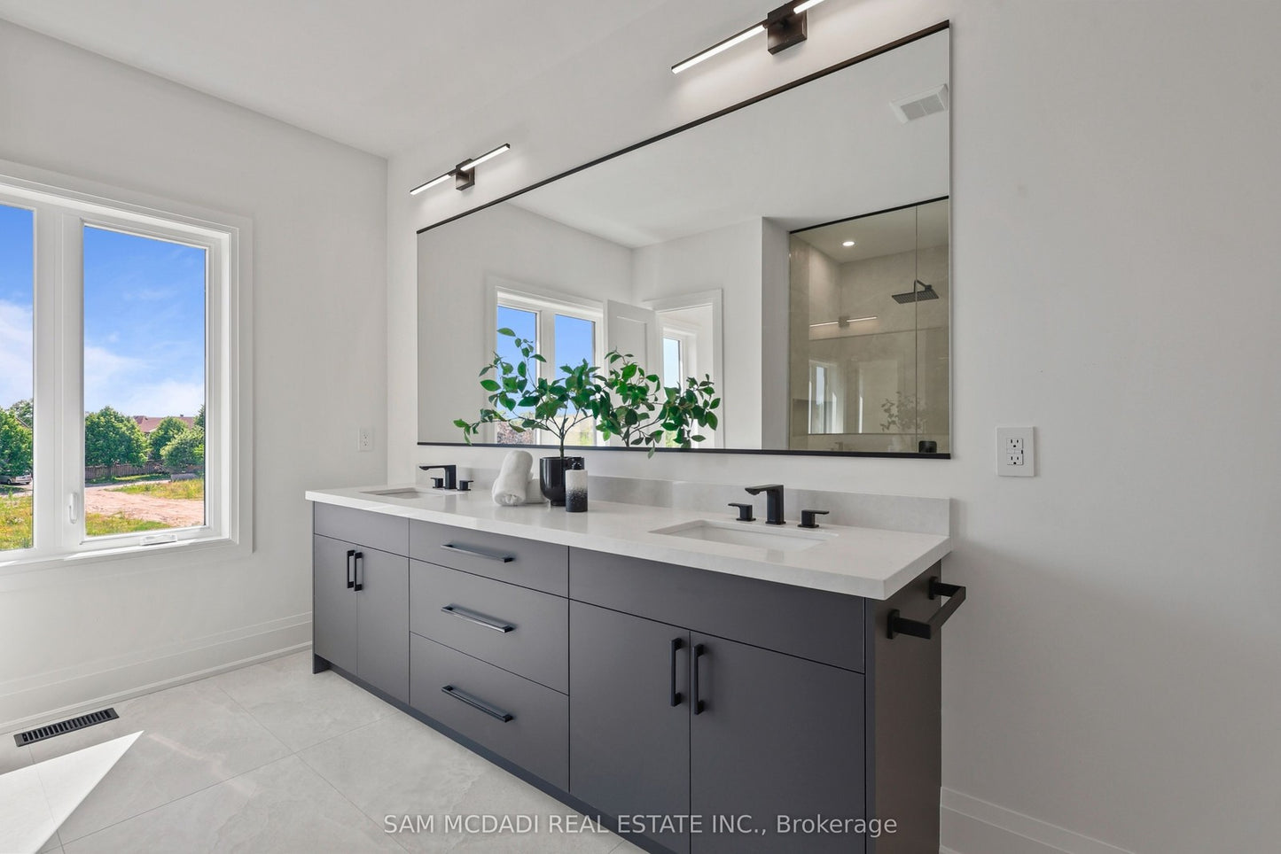 2350 EIGHTH LINE Oakville (WC Wedgewood Creek), Ontario L6H7E6