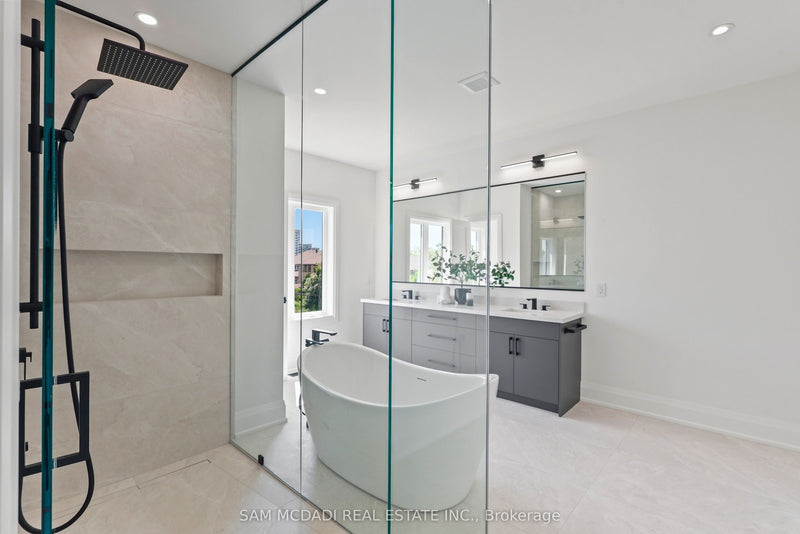 2350 EIGHTH LINE Oakville (WC Wedgewood Creek), Ontario L6H7E6