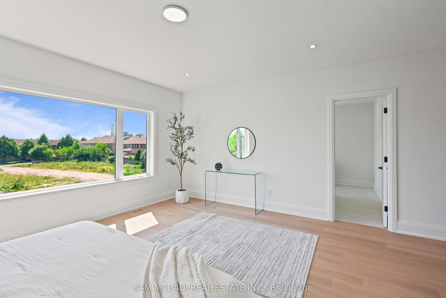 2350 EIGHTH LINE Oakville (WC Wedgewood Creek), Ontario L6H7E6