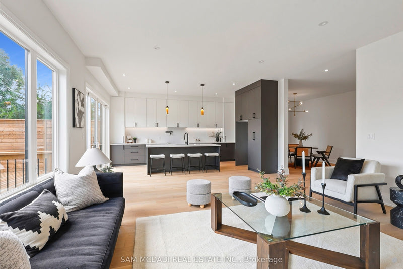 2350 EIGHTH LINE Oakville (WC Wedgewood Creek), Ontario L6H7E6