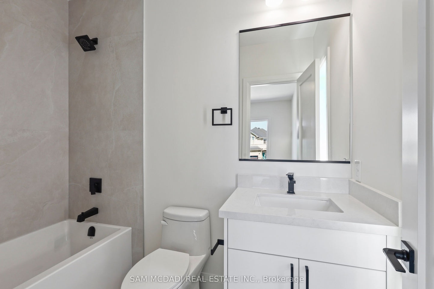 2350 EIGHTH LINE Oakville (WC Wedgewood Creek), Ontario L6H7E6