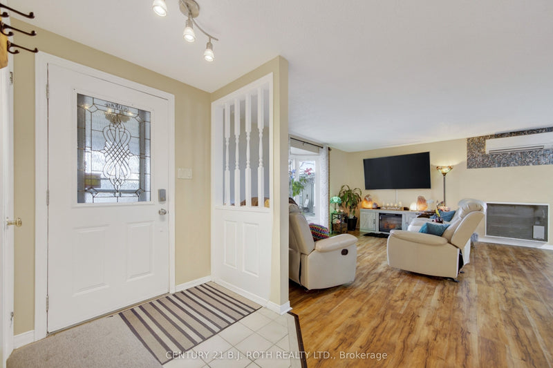 25 COMFORTS COVE COURT Innisfil, Ontario L9S1S3