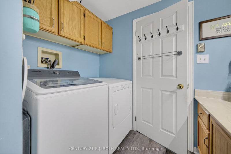 25 COMFORTS COVE COURT Innisfil, Ontario L9S1S3
