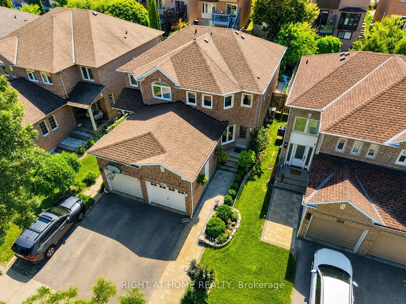 267 PINNACLE TRAIL Aurora (Bayview Wellington), Ontario L4G7G4
