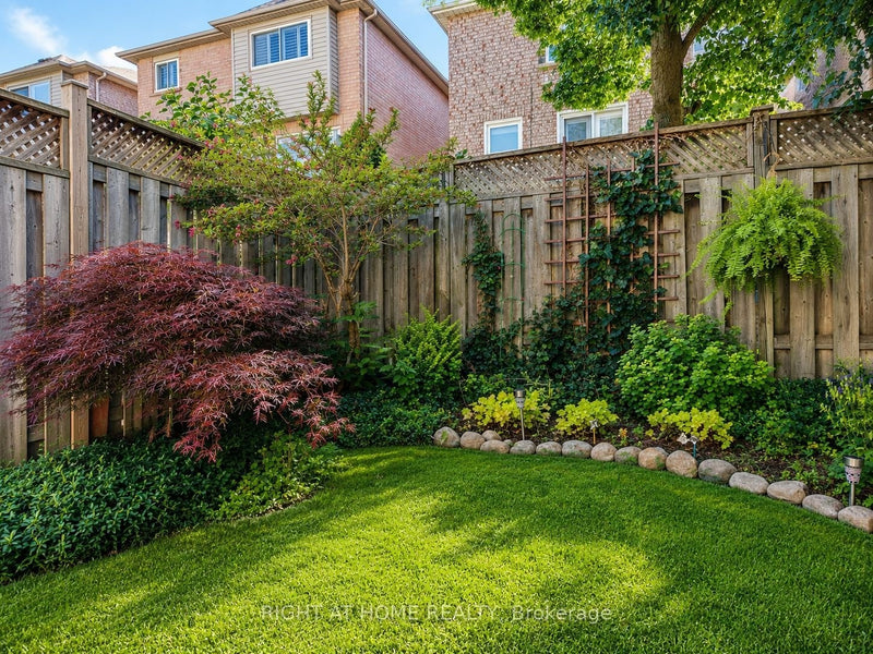 267 PINNACLE TRAIL Aurora (Bayview Wellington), Ontario L4G7G4