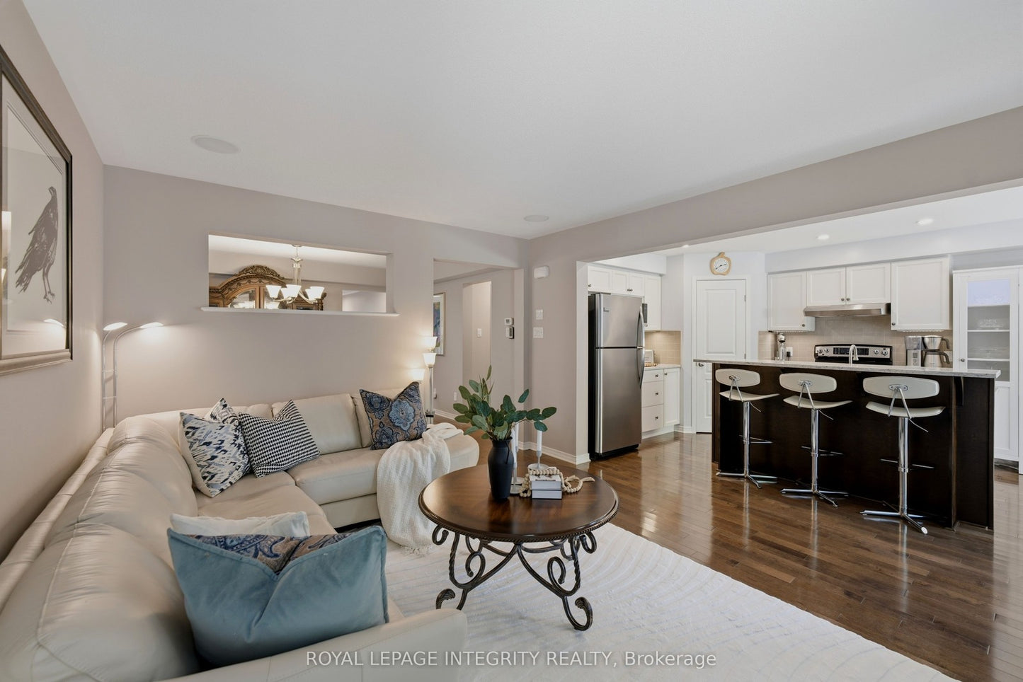 355 CELTIC RIDGE CRESCENT Ottawa, Ontario K2W0B6