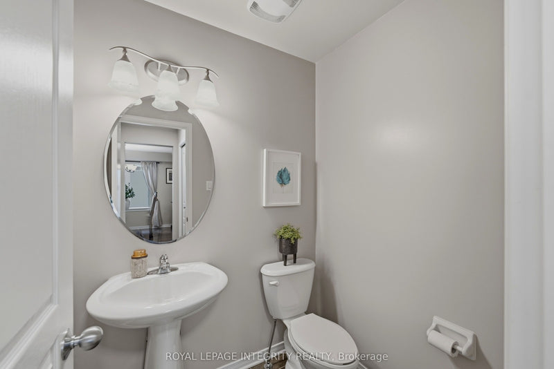 355 CELTIC RIDGE CRESCENT Ottawa, Ontario K2W0B6