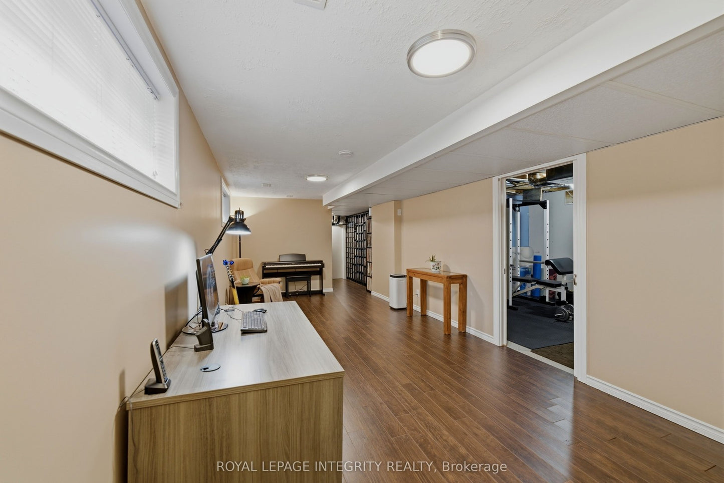 355 CELTIC RIDGE CRESCENT Ottawa, Ontario K2W0B6