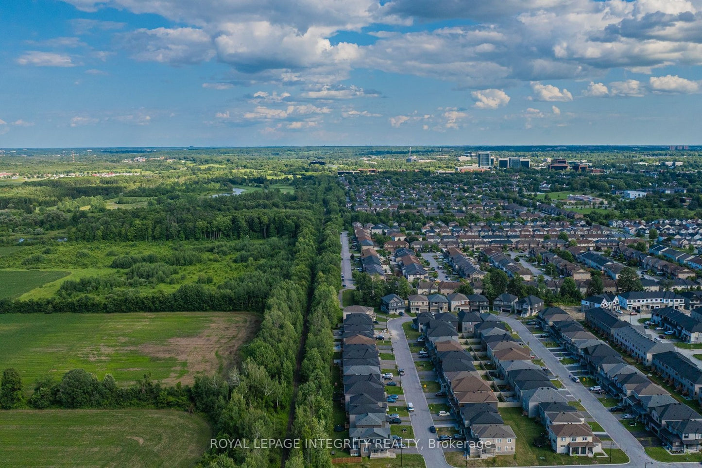 355 CELTIC RIDGE CRESCENT Ottawa, Ontario K2W0B6