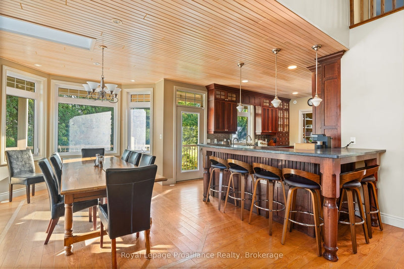 46 STAPLETON ROAD Prince Edward County (Hillier Ward), Ontario K0K2T0