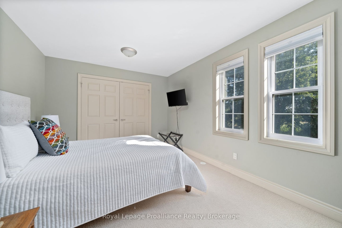 46 STAPLETON ROAD Prince Edward County (Hillier Ward), Ontario K0K2T0