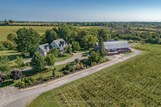 46 STAPLETON ROAD Prince Edward County (Hillier Ward), Ontario K0K2T0