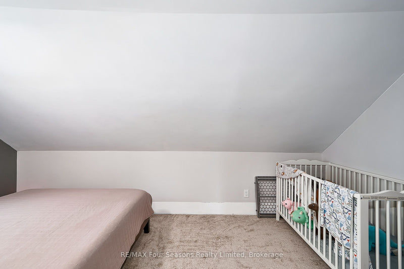 5803 26 HIGHWAY Clearview, Ontario L0M1S0