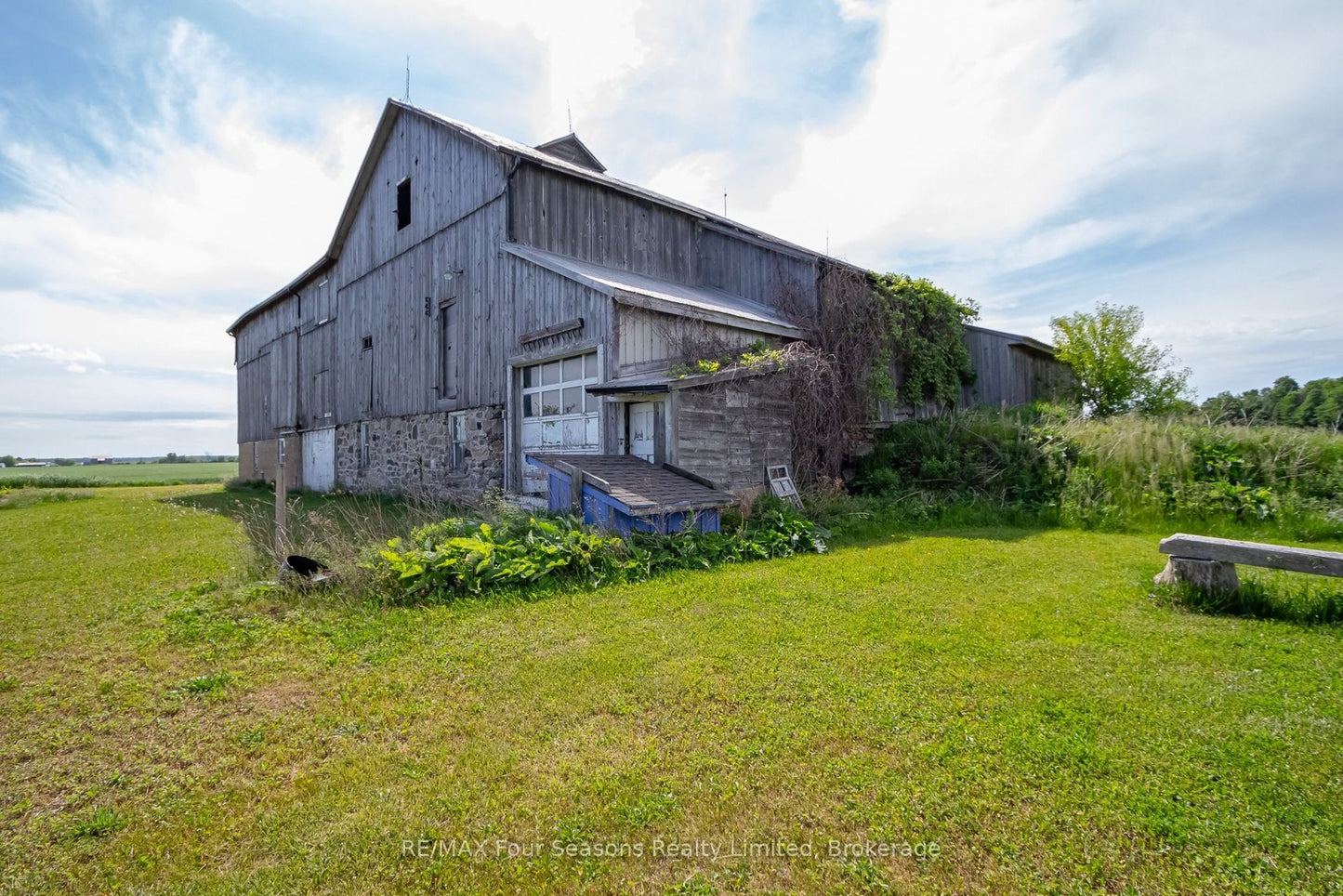 5803 26 HIGHWAY Clearview, Ontario L0M1S0