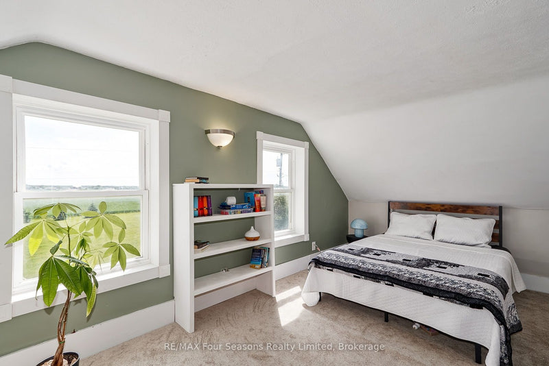 5803 26 HIGHWAY Clearview, Ontario L0M1S0