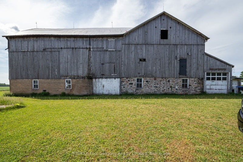 5803 26 HIGHWAY Clearview, Ontario L0M1S0