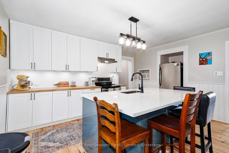 5803 26 HIGHWAY Clearview, Ontario L0M1S0