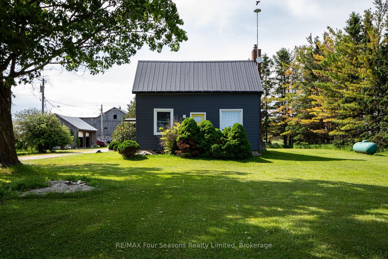 5803 26 HIGHWAY Clearview, Ontario L0M1S0