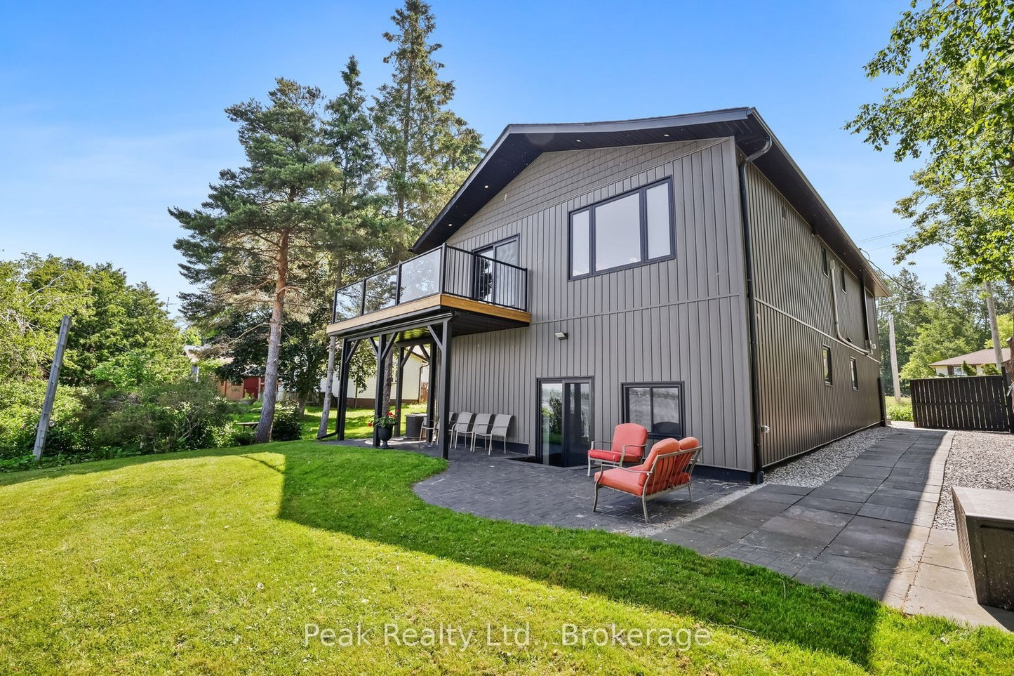 5 MCGILL DRIVE Kawartha Lakes (Janetville), Ontario L0B1K0