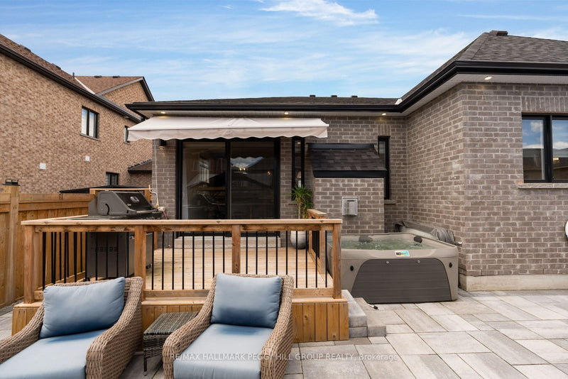 5 WOOD CRESCENT Essa (Angus), Ontario L3W0M5