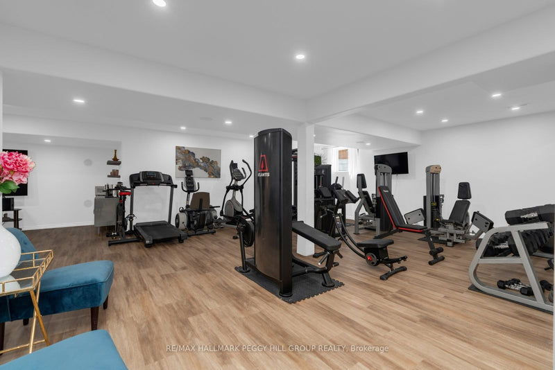5 WOOD CRESCENT Essa (Angus), Ontario L3W0M5