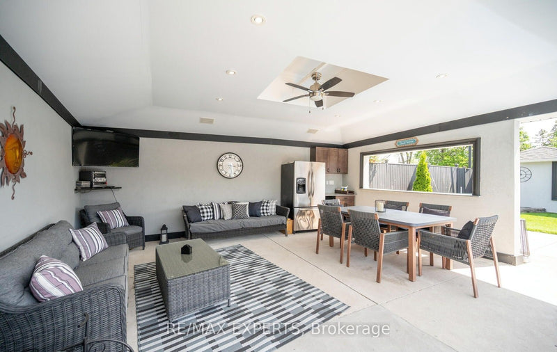 7 GOODWOOD ROAD, Brampton, ON L6S1C4