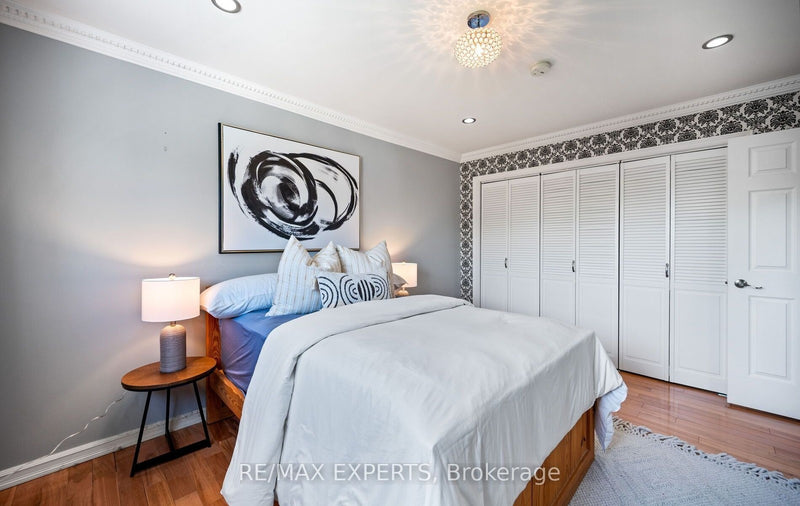 7 GOODWOOD ROAD, Brampton, ON L6S1C4