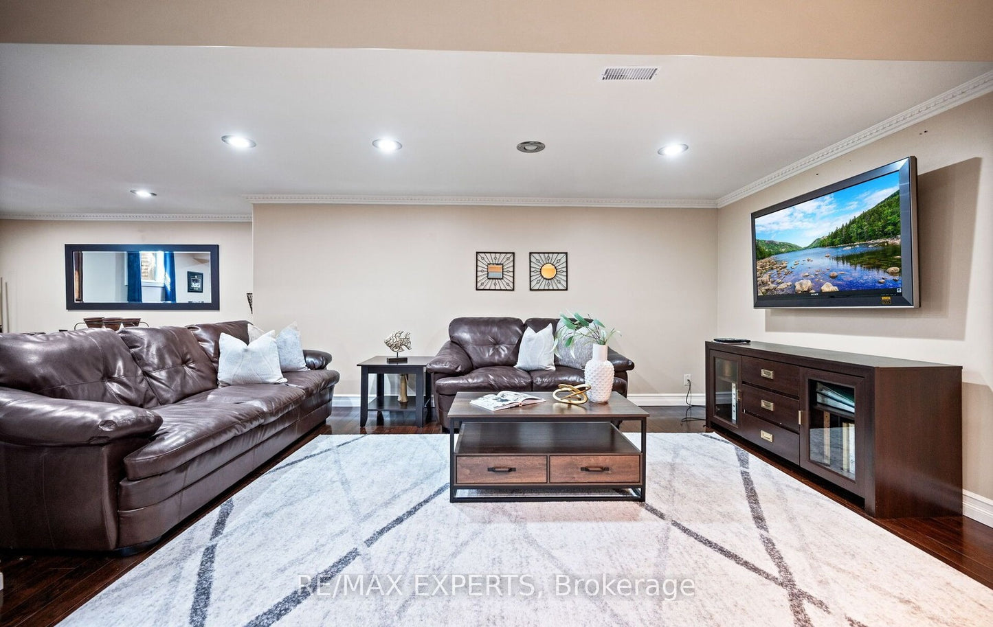 7 GOODWOOD ROAD, Brampton, ON L6S1C4