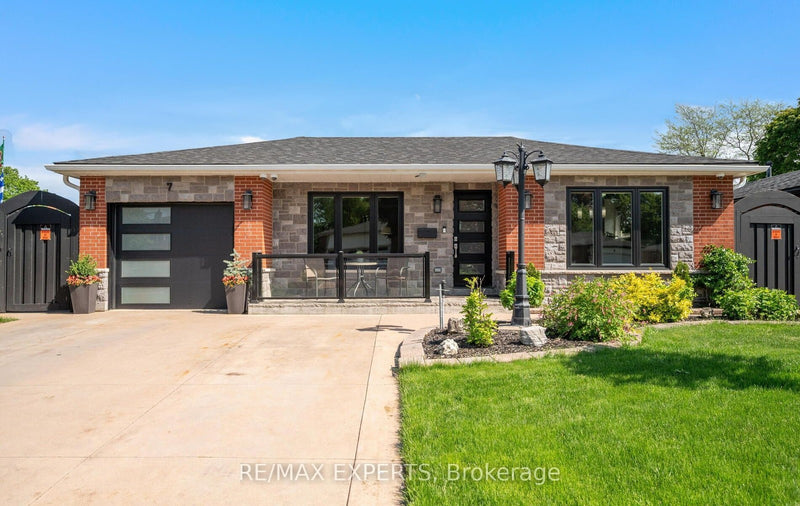 7 GOODWOOD ROAD, Brampton, ON L6S1C4
