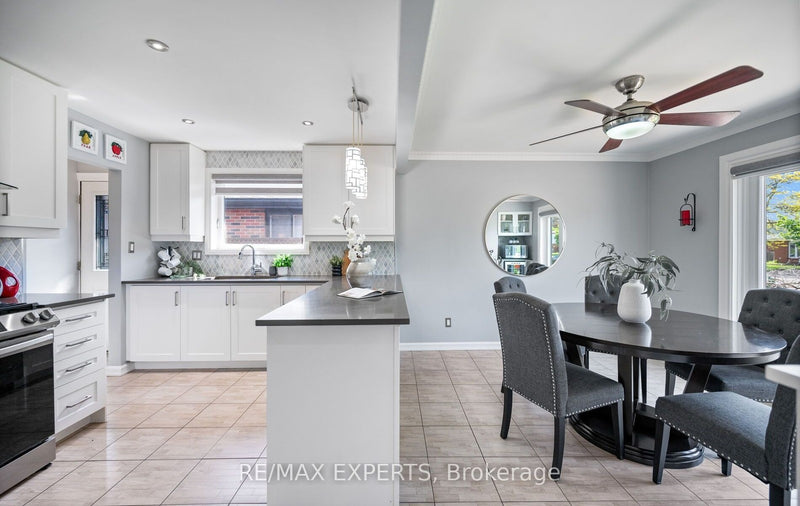 7 GOODWOOD ROAD, Brampton, ON L6S1C4