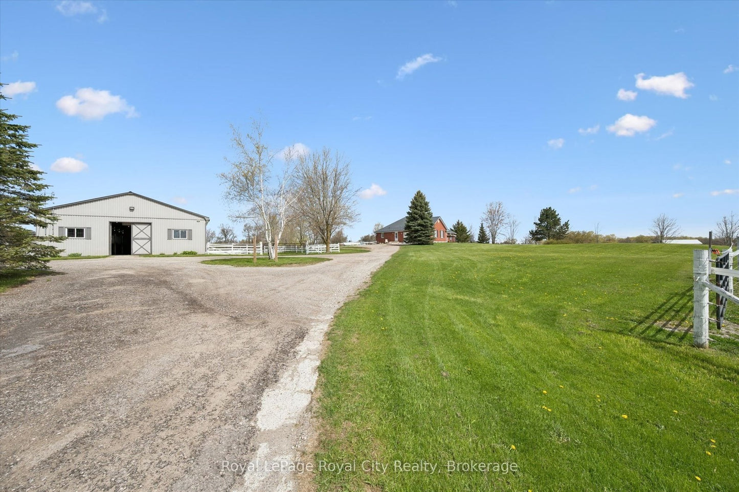 8284 INDIAN TRAIL Guelph/Eramosa, Ontario N0B2K0